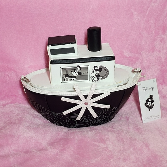 Loungefly Handbags - NWT Stitch Shoppe Loungefly Steamboat Willie Crossbody